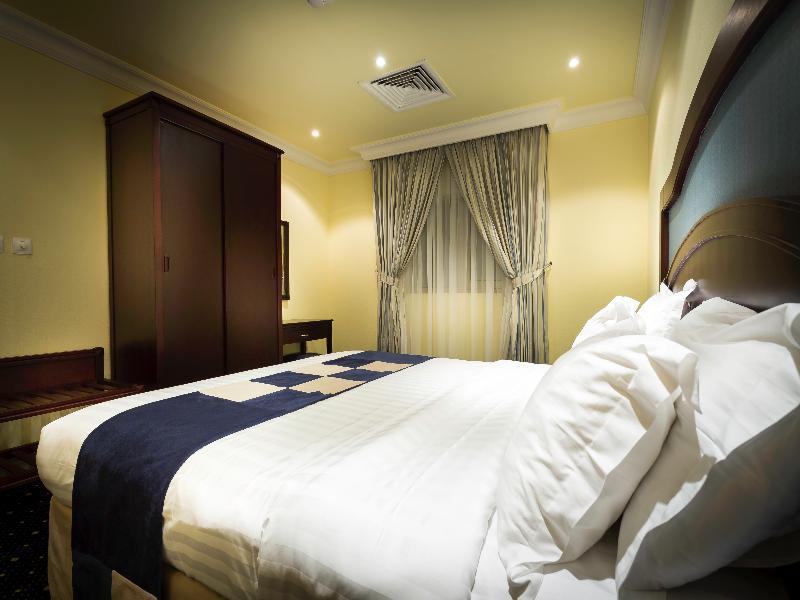 Howard Johnson Dammam Hotel Extérieur photo